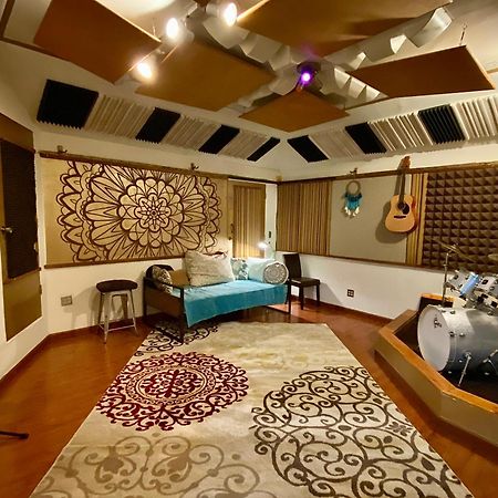 Oasis With Pool And Music Studio By Benvenu 洛杉矶 外观 照片